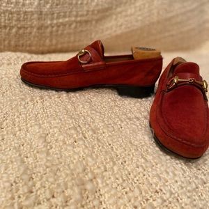 Men’s Gucci red suede loafers. Size 8.5